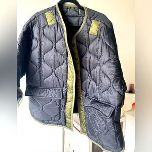 the frankie shop teddy quilted jacket black and green, size medium/large